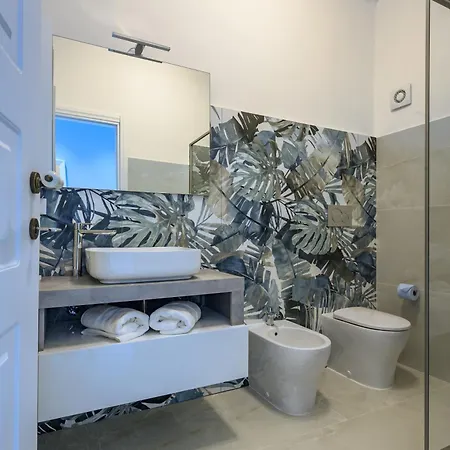 アパート Victoria カモーリ