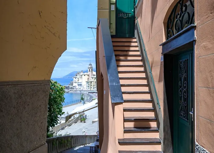 Victoria Camogli